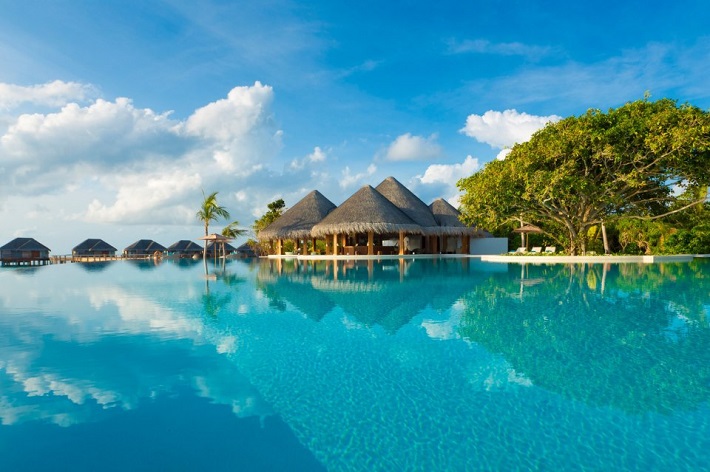 20140715-61-1-maldives-hotel