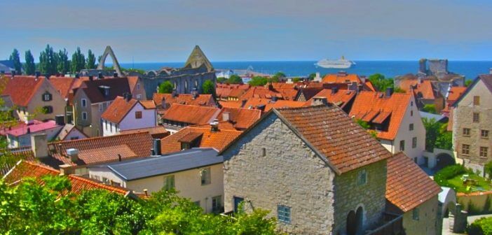 魔女の宅急便 の舞台がここに スウェーデンのヴィスビー 旅時間