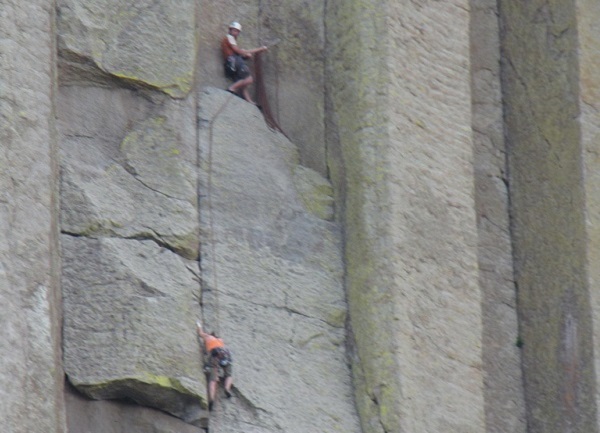 Rockclimbers on Devils Tower
