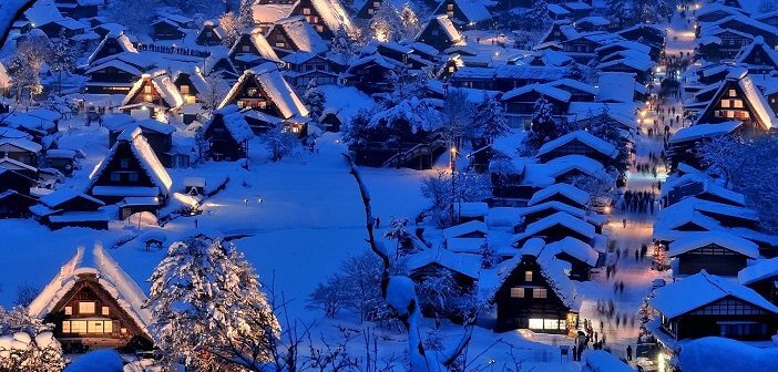 おとぎ話の世界へようこそ この時期だけの絶景 白川郷のライトアップ 旅時間 おとぎ話の世界へようこそ この時期だけの絶景 白川郷のライトアップ 旅時間